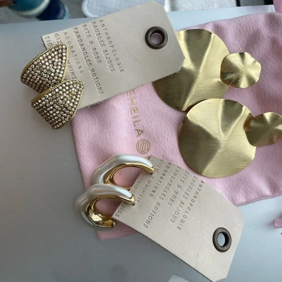 Anthropologie Gold and Cream Earring Duo - Picture 7 of 7